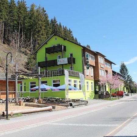 Action Forest Hotel - Kletterwald - Lasertag - Naehe Badeparadies Титизее-Нойщат Екстериор снимка