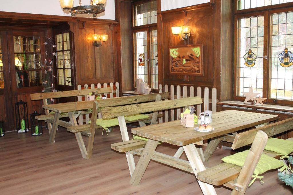 Action Forest Hotel - Kletterwald - Lasertag - Naehe Badeparadies Титизее-Нойщат Екстериор снимка